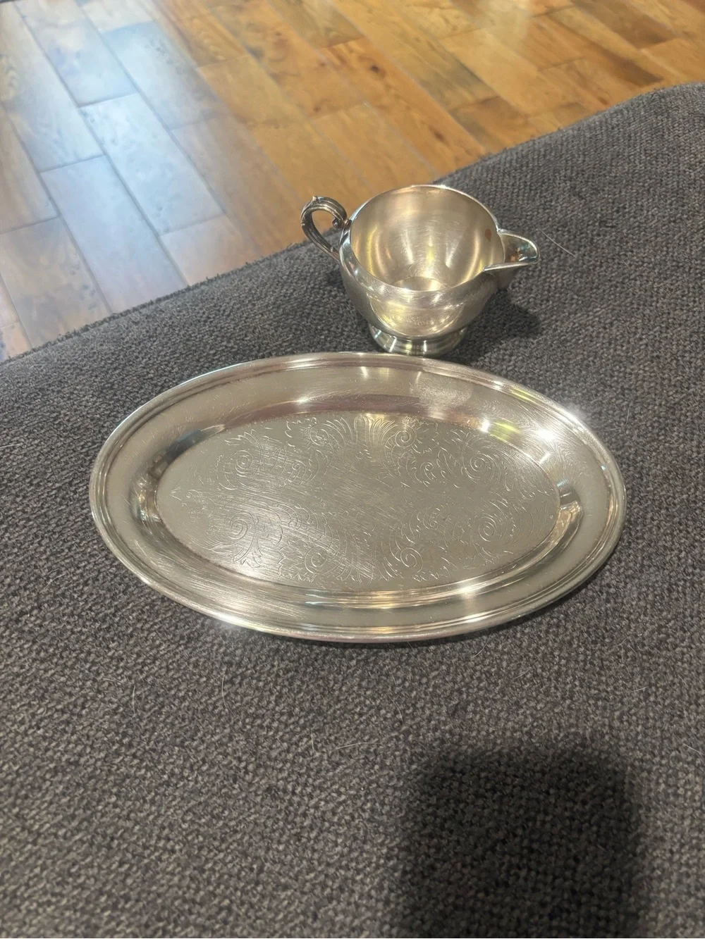 Vintage Oneida Silver Creamer & Embossed Oval Tray Set - Elegant Serving Pieces